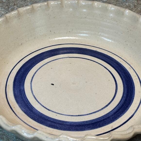 Nettlebed Pottery String Prairie Texas Ruffle Edge Holiday 11" inch Pie Plate - Picture 7 of 11